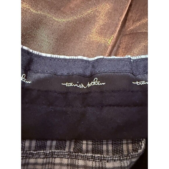 Travis‎ Matthew  Men's Gray Plaid Shorts Flat Front Size 32 - Picture 6 of 9